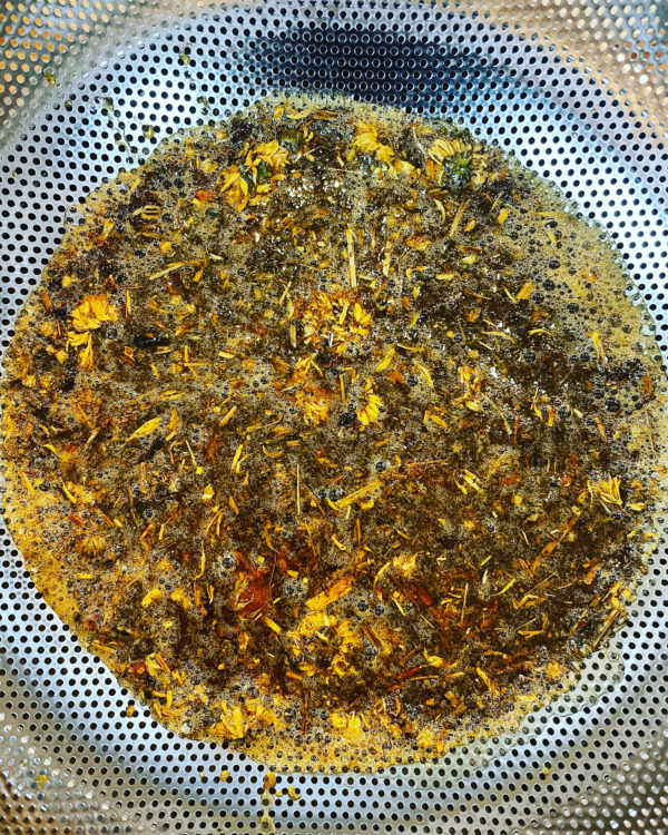 Regulus III honey strained Regulus III honey strained