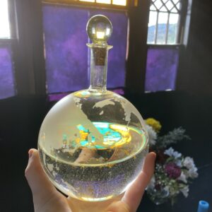 Thema Mundi Jupiter Globe Hand