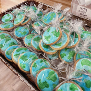 Thema Mundi Tray of Cookies