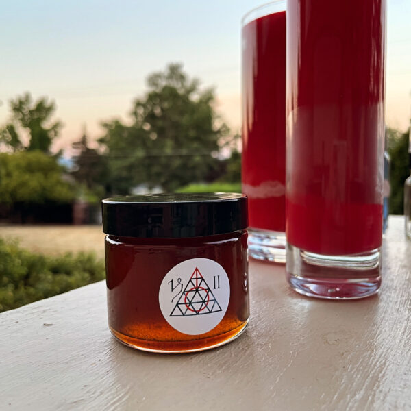 Capricorn Decan II Honey Capricorn Decan II Honey