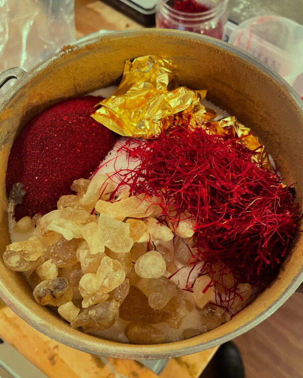 Ritual Salt Golden Titan Ritual Salt Golden Titan